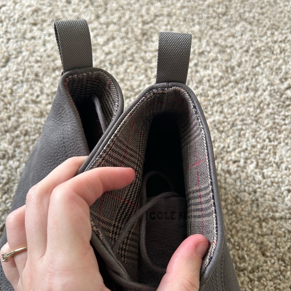 Cole Haan Berkshire Lug Chukka Boots Pavement Gray Men's Size 9 Leather Nubuck - Picture 12 of 15